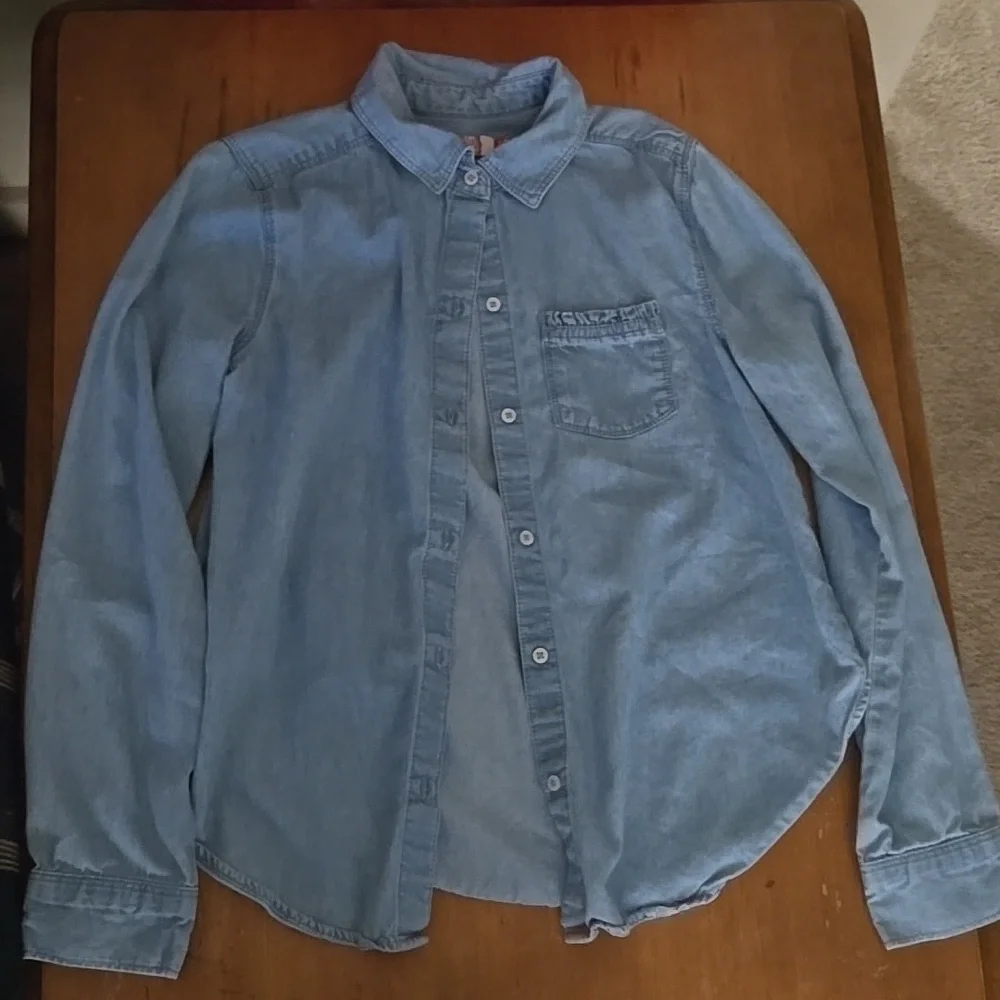 Size 10 Button Up Jean Jacket - Picture 1 of 6